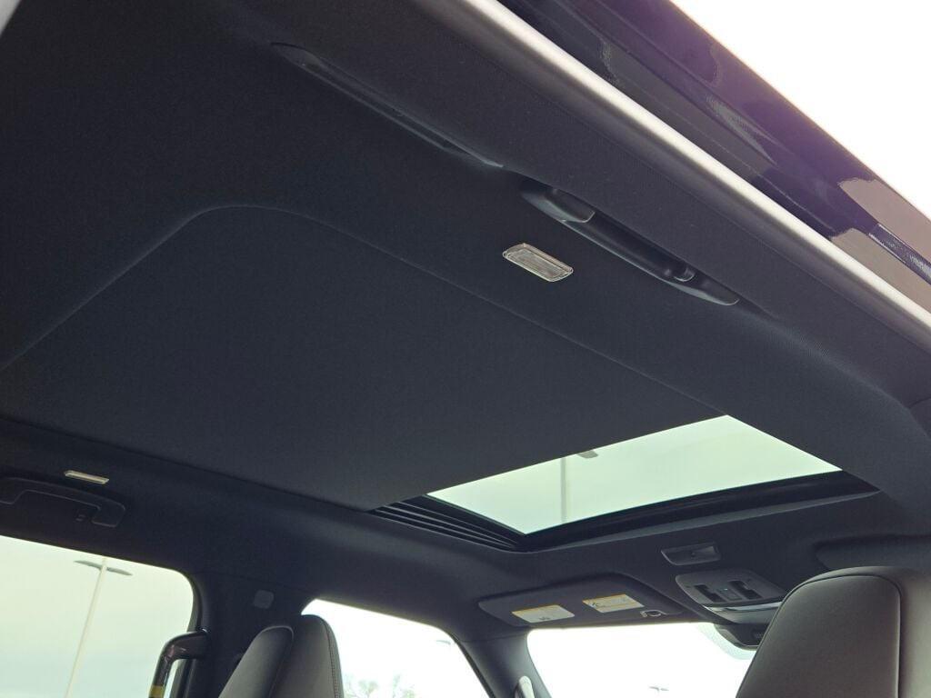 new 2025 Nissan Armada car, priced at $72,254