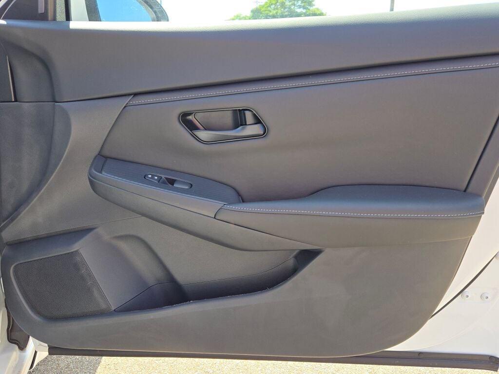 new 2025 Nissan Sentra car, priced at $23,255