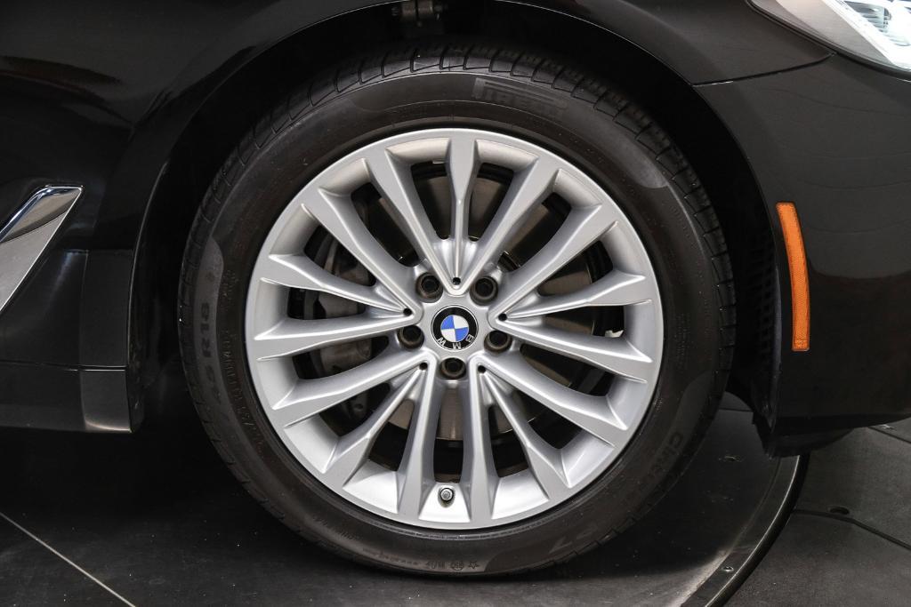 used 2021 BMW 540 car, priced at $41,991