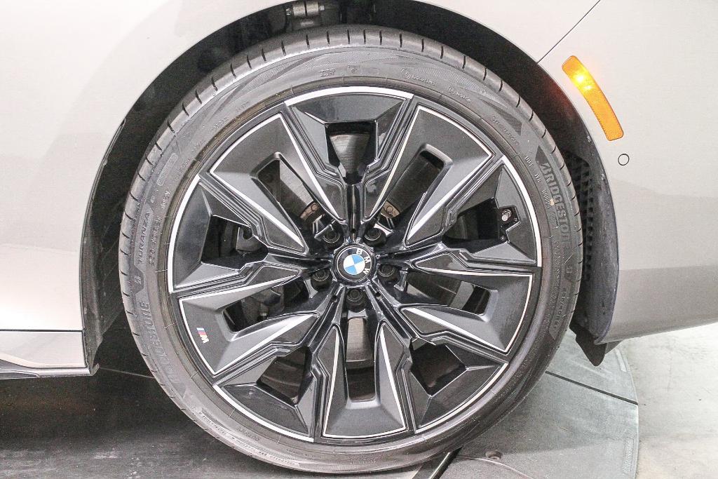 used 2023 BMW 760 car, priced at $79,991