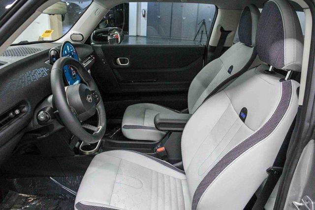 used 2025 MINI Hardtop car, priced at $32,645