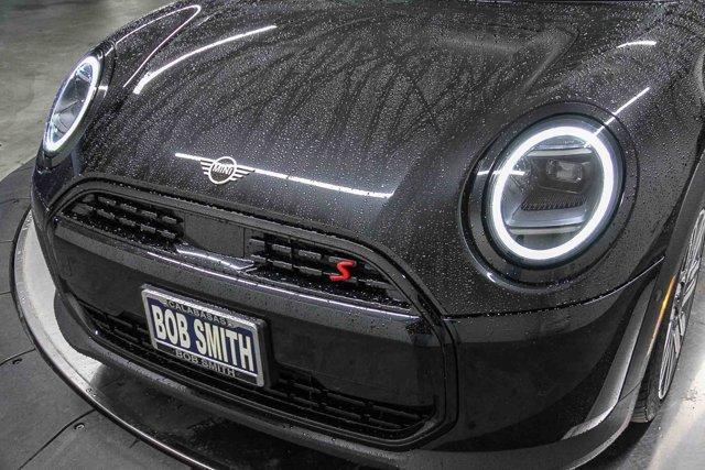 used 2025 MINI Hardtop car, priced at $32,845