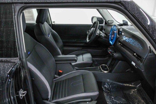 used 2025 MINI Hardtop car, priced at $32,845