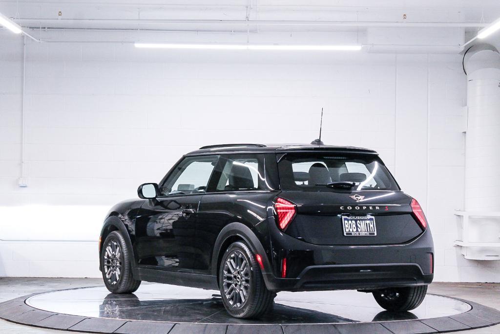 used 2025 MINI Hardtop car, priced at $35,845