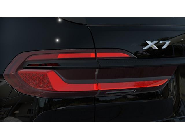new 2026 BMW X7 car, priced at $102,590