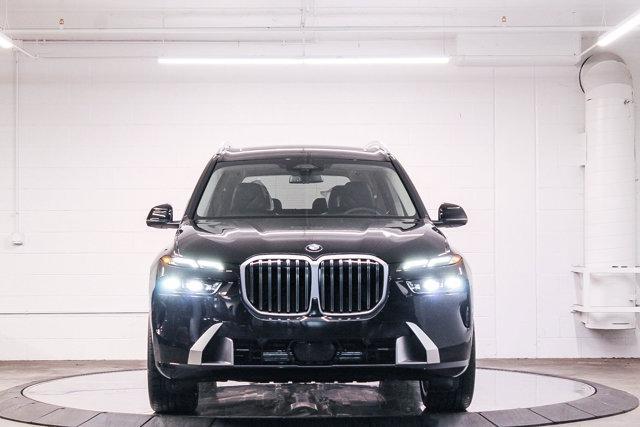 new 2025 BMW X7 car, priced at $90,820