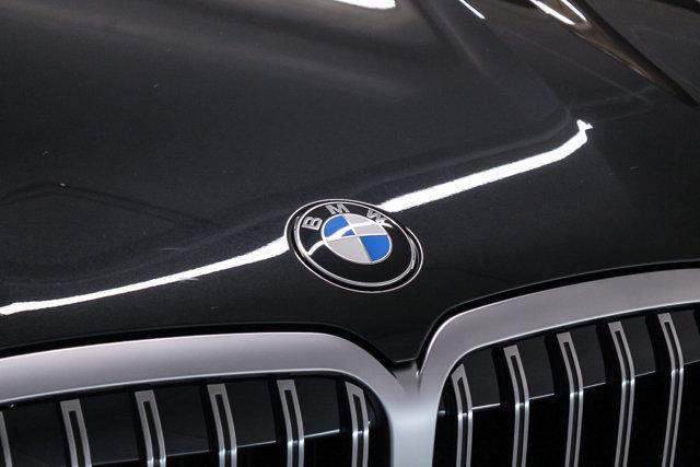 new 2025 BMW X7 car, priced at $90,820