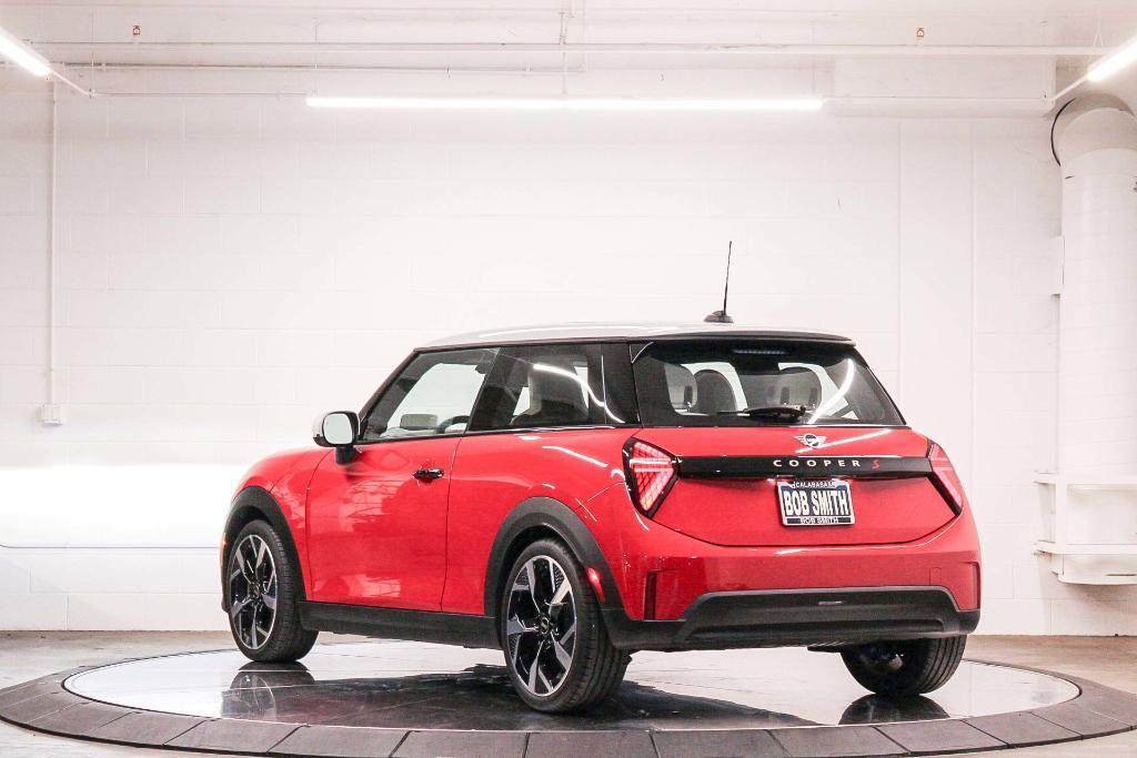used 2025 MINI Hardtop car, priced at $30,991