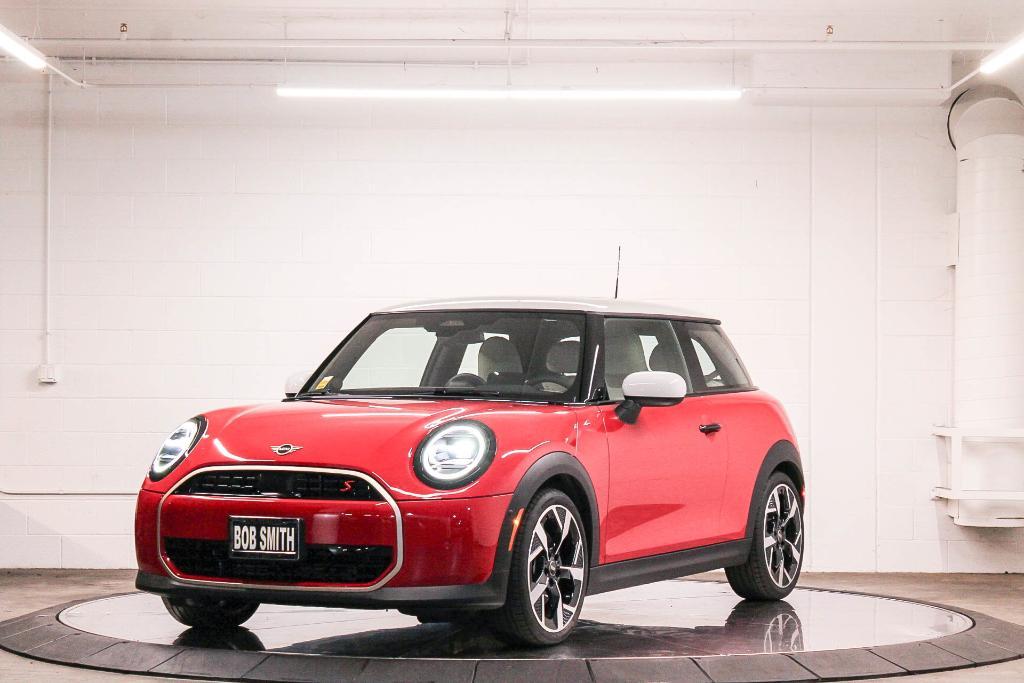 used 2025 MINI Hardtop car, priced at $30,991