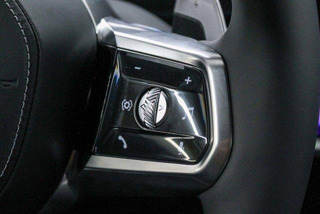 new 2025 BMW 760 car, priced at $130,675