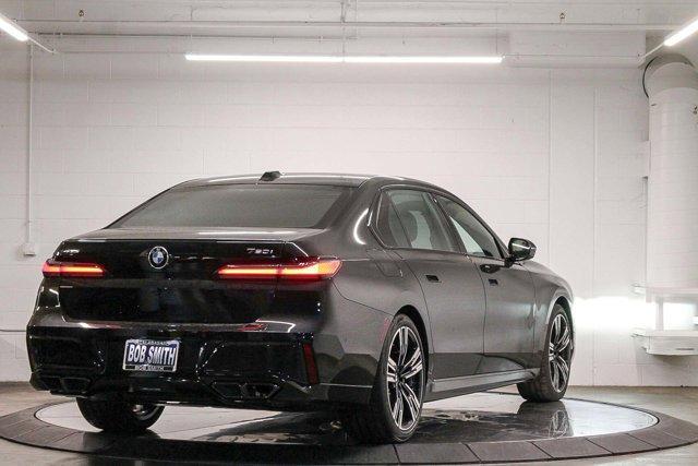 new 2025 BMW 760 car, priced at $130,675