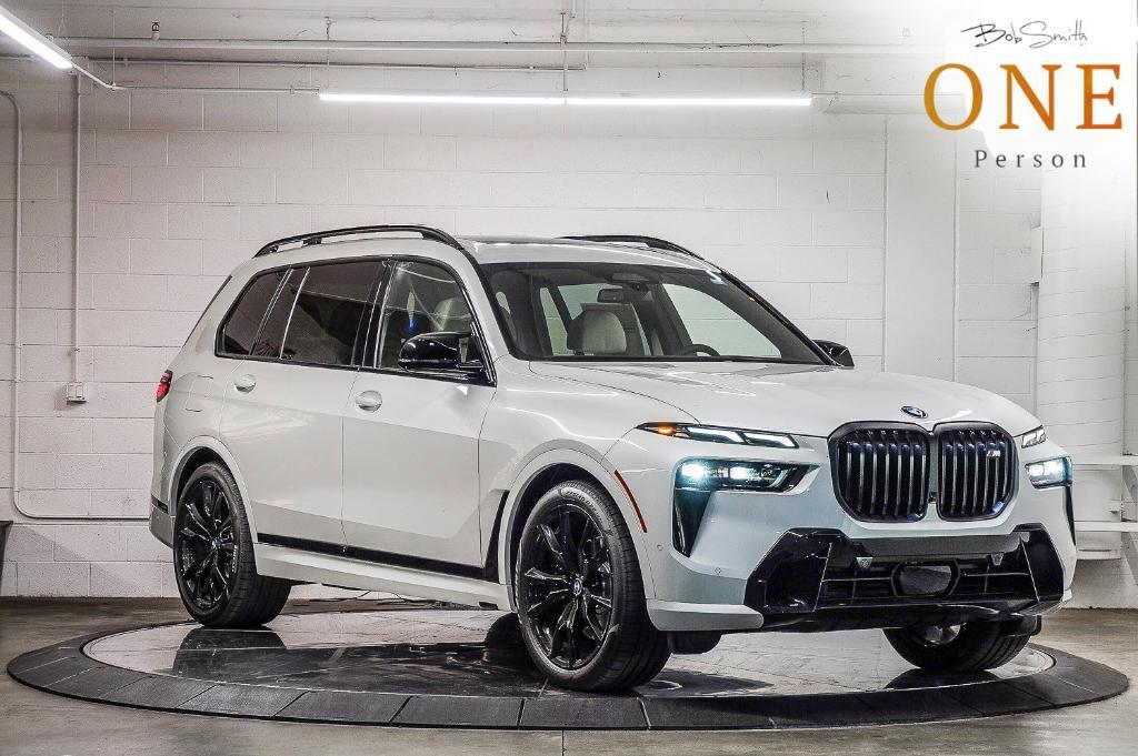 new 2026 BMW X7 car, priced at $121,840