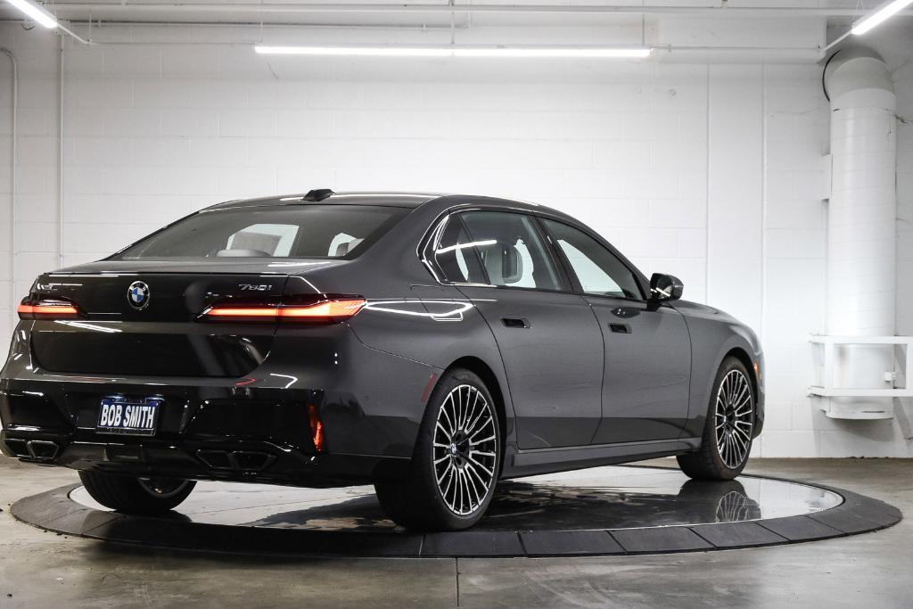 new 2024 BMW 760 car, priced at $133,375