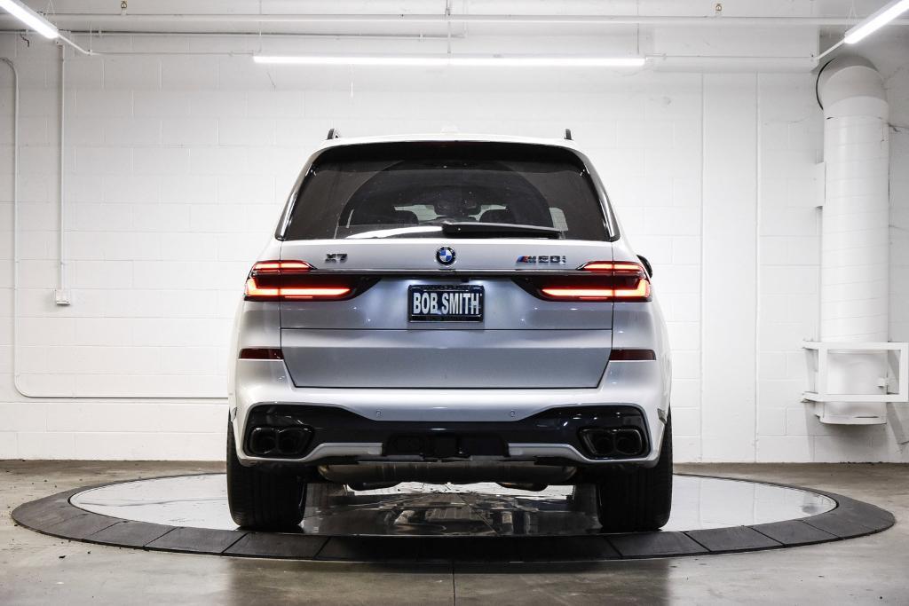 new 2025 BMW X7 car, priced at $121,580