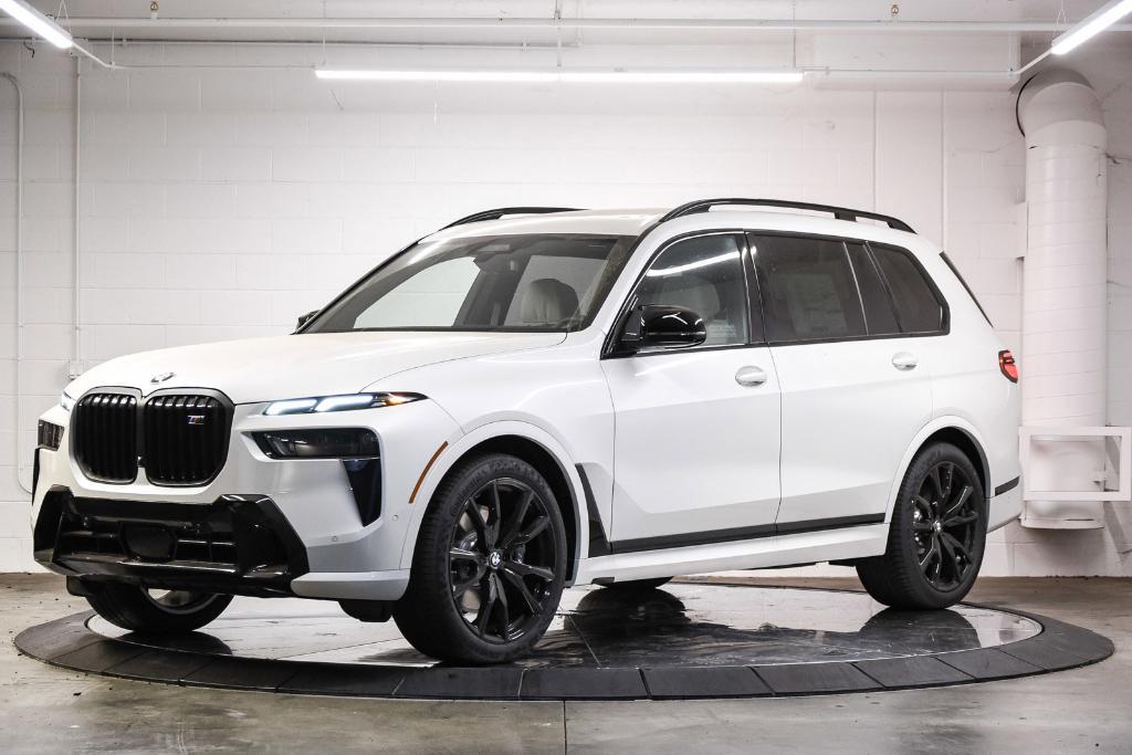 new 2025 BMW X7 car, priced at $121,580