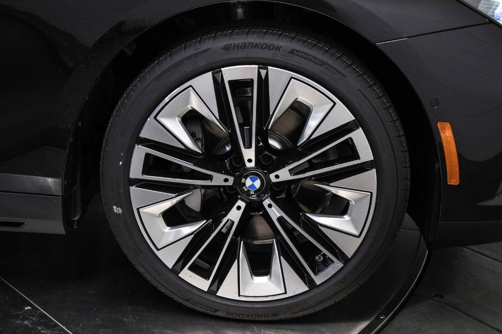 new 2024 BMW 530 car, priced at $63,665