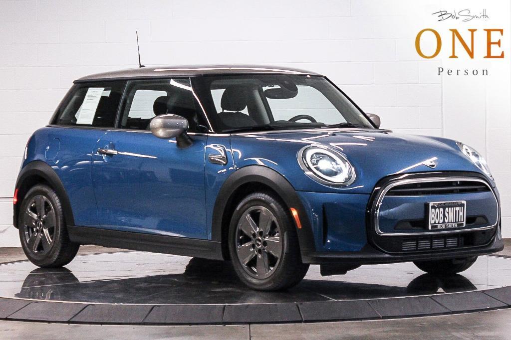 used 2024 MINI Hardtop car, priced at $25,998