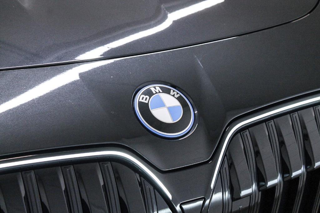 new 2025 BMW i7 car, priced at $116,520