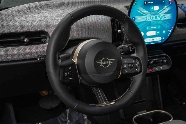 used 2025 MINI Hardtop car, priced at $33,345