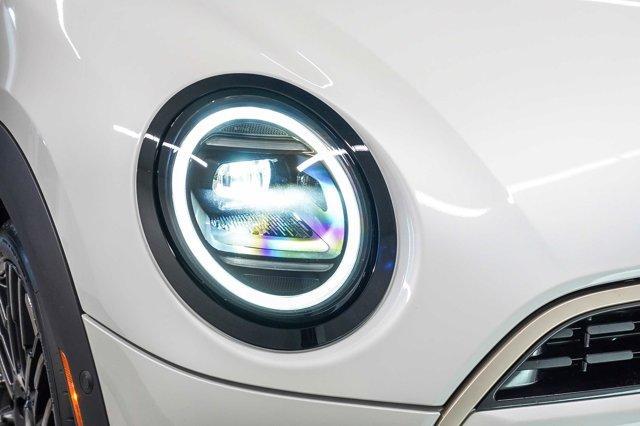 used 2025 MINI Hardtop car, priced at $33,345