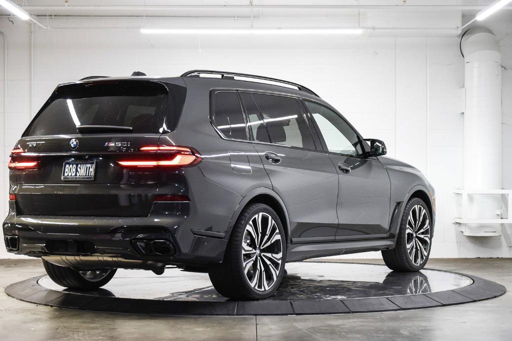 new 2025 BMW X7 car, priced at $130,225