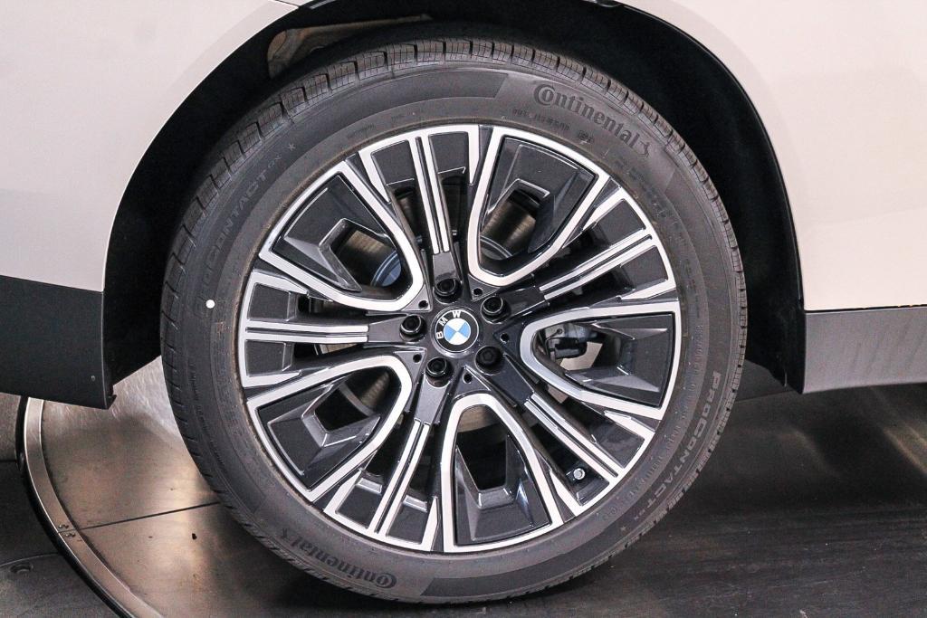 new 2025 BMW X3 car, priced at $54,130