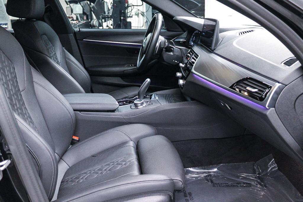 used 2022 BMW 540 car, priced at $43,991