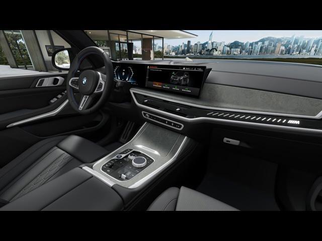 new 2025 BMW X7 car, priced at $125,045