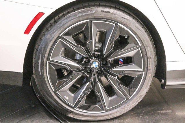 new 2025 BMW i7 car, priced at $114,595