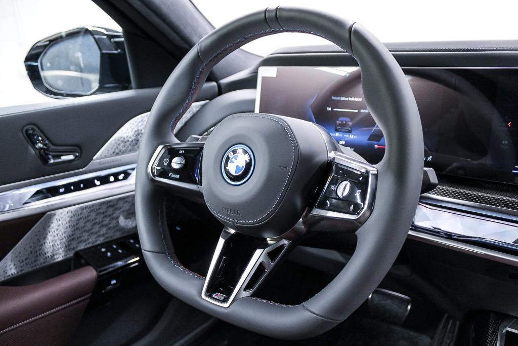 new 2025 BMW i7 car, priced at $199,125