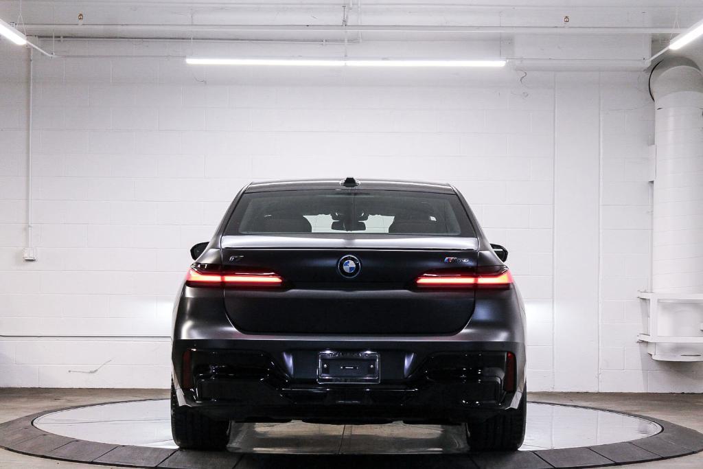 new 2025 BMW i7 car, priced at $199,125