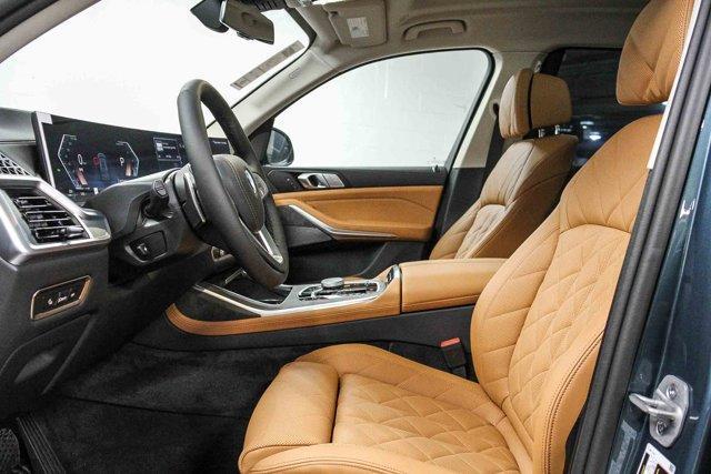 new 2026 BMW X7 car, priced at $93,450