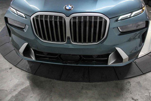 new 2026 BMW X7 car, priced at $93,450