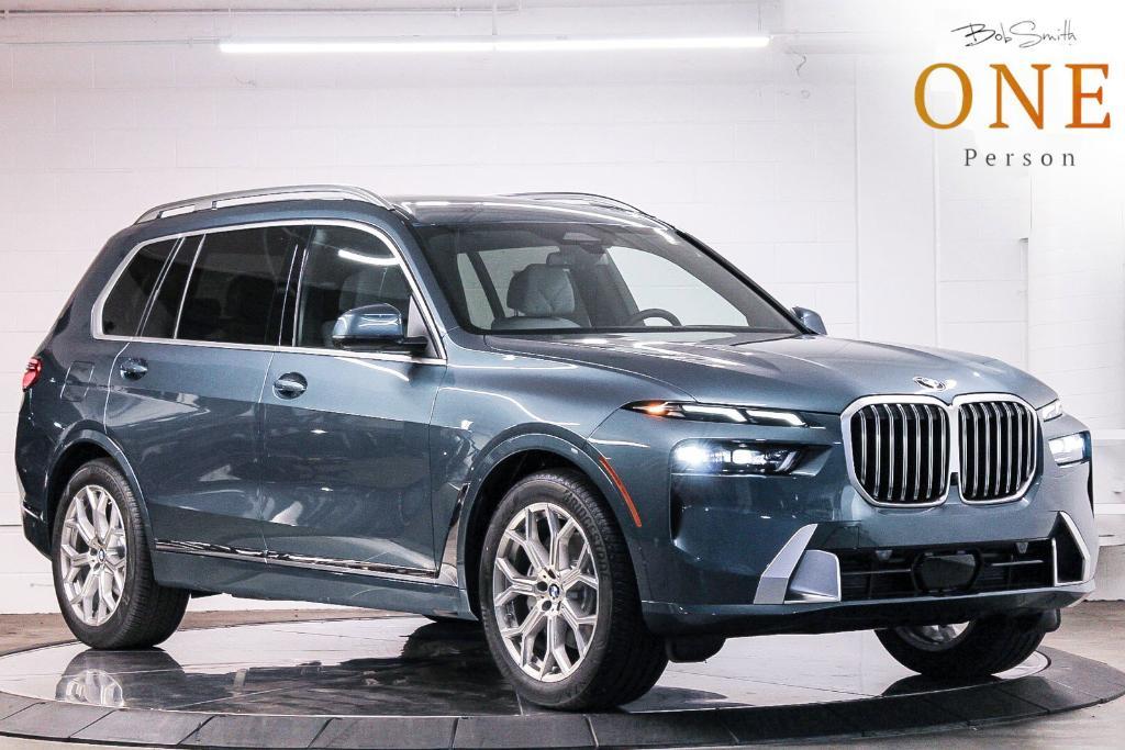 new 2025 BMW X7 car, priced at $92,155