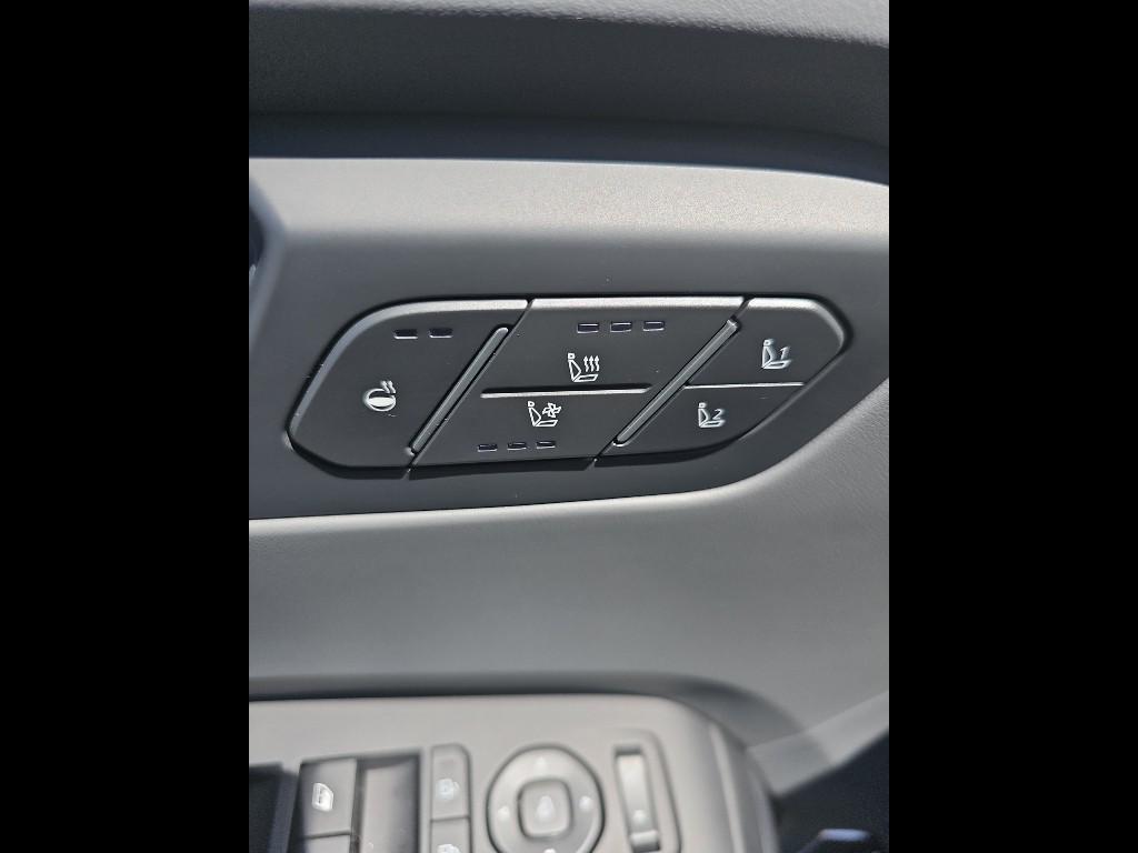 new 2026 Kia EV9 car, priced at $66,668