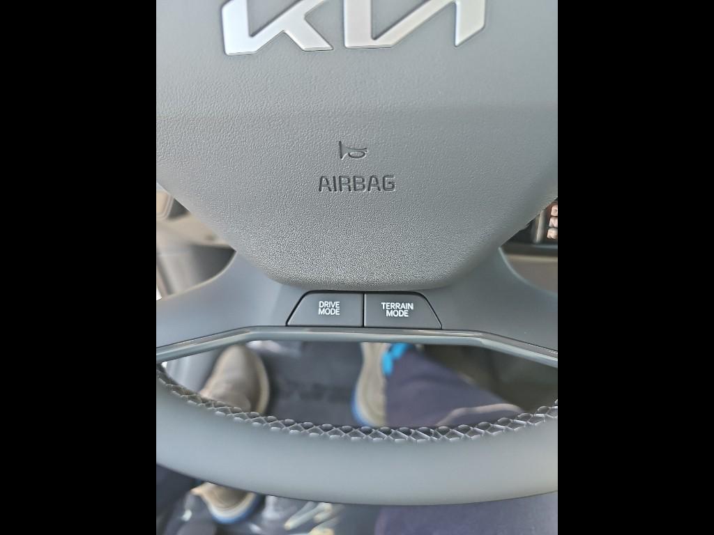 new 2026 Kia EV9 car, priced at $66,668