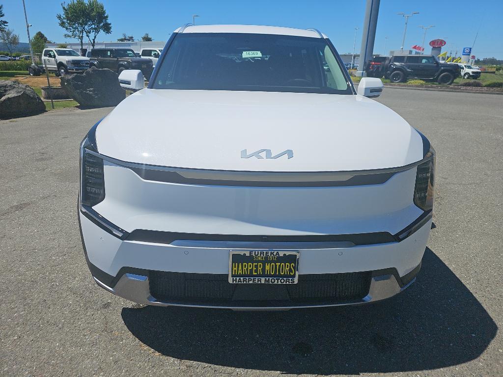 new 2026 Kia EV9 car, priced at $66,668