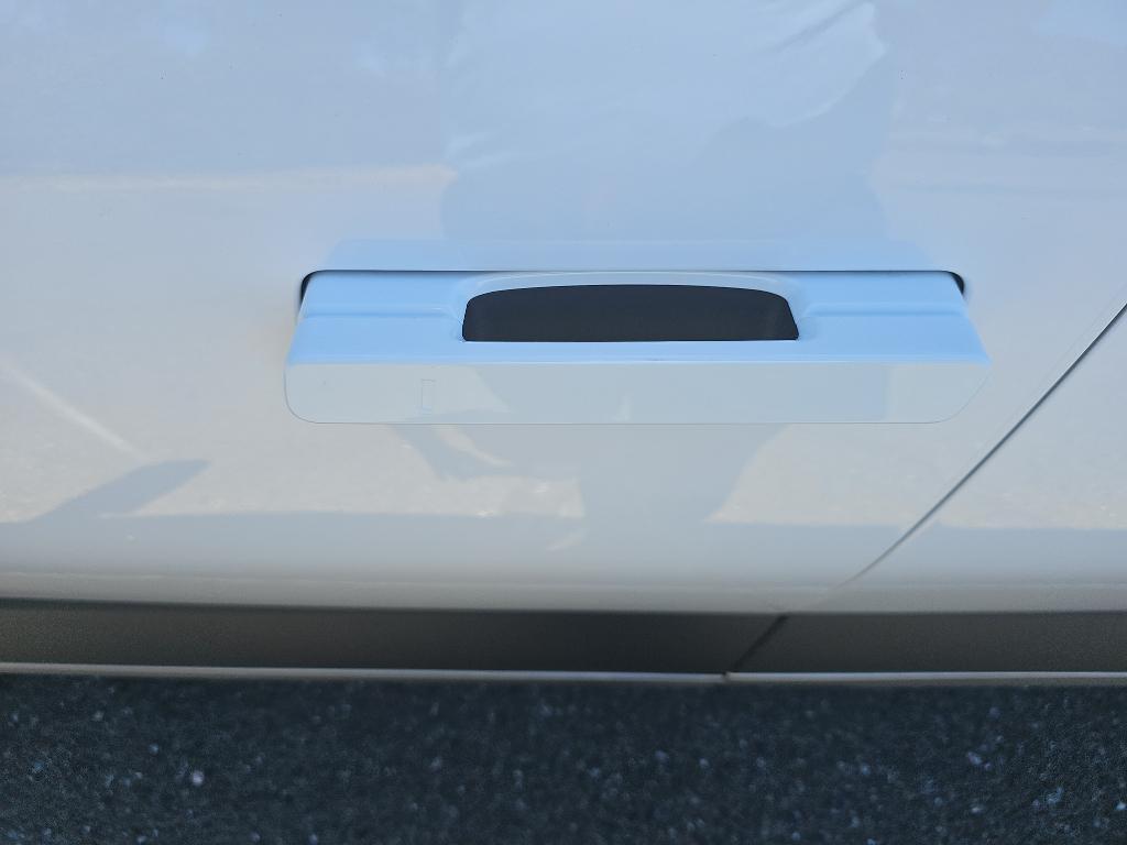 new 2026 Kia EV9 car, priced at $66,668