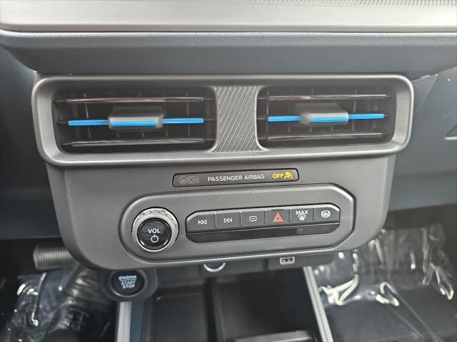new 2025 Ford Maverick car, priced at $35,922