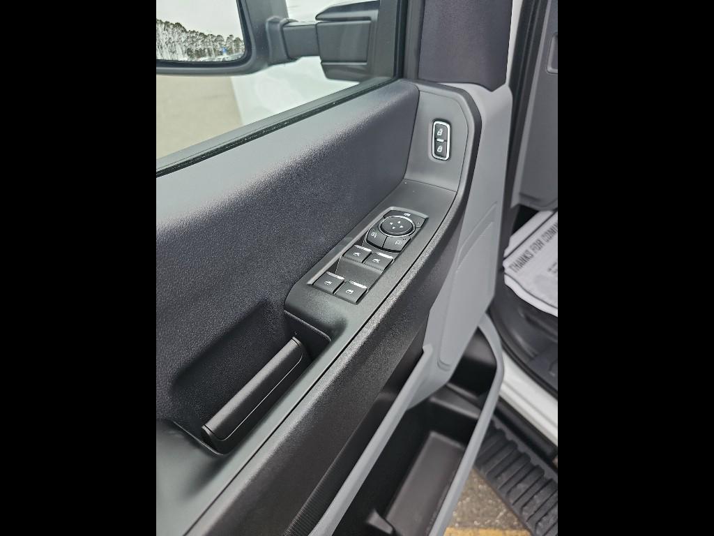 new 2025 Ford F-350 car, priced at $74,777