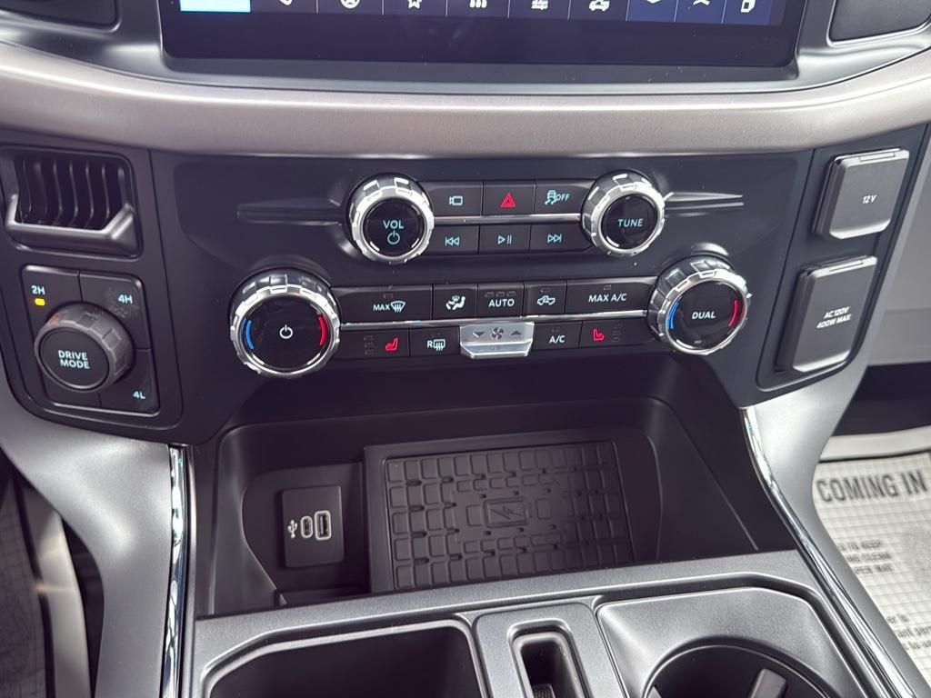 new 2025 Ford F-150 car, priced at $60,739