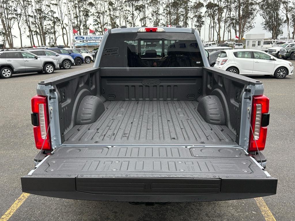 new 2025 Ford F-250 car, priced at $88,864