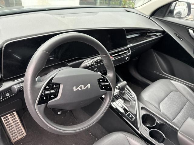 used 2023 Kia Niro car