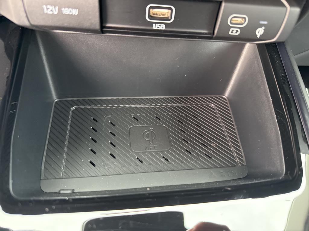 new 2025 Kia Niro car, priced at $36,599