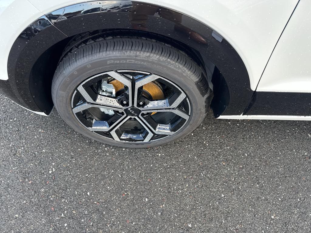 new 2025 Kia Niro car, priced at $36,599