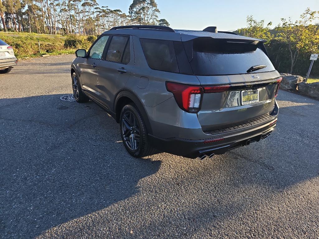 new 2025 Ford Explorer car, priced at $57,219