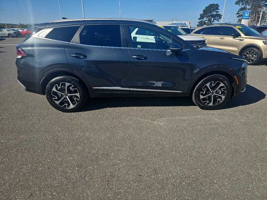 used 2023 Kia Sportage Hybrid car, priced at $30,995