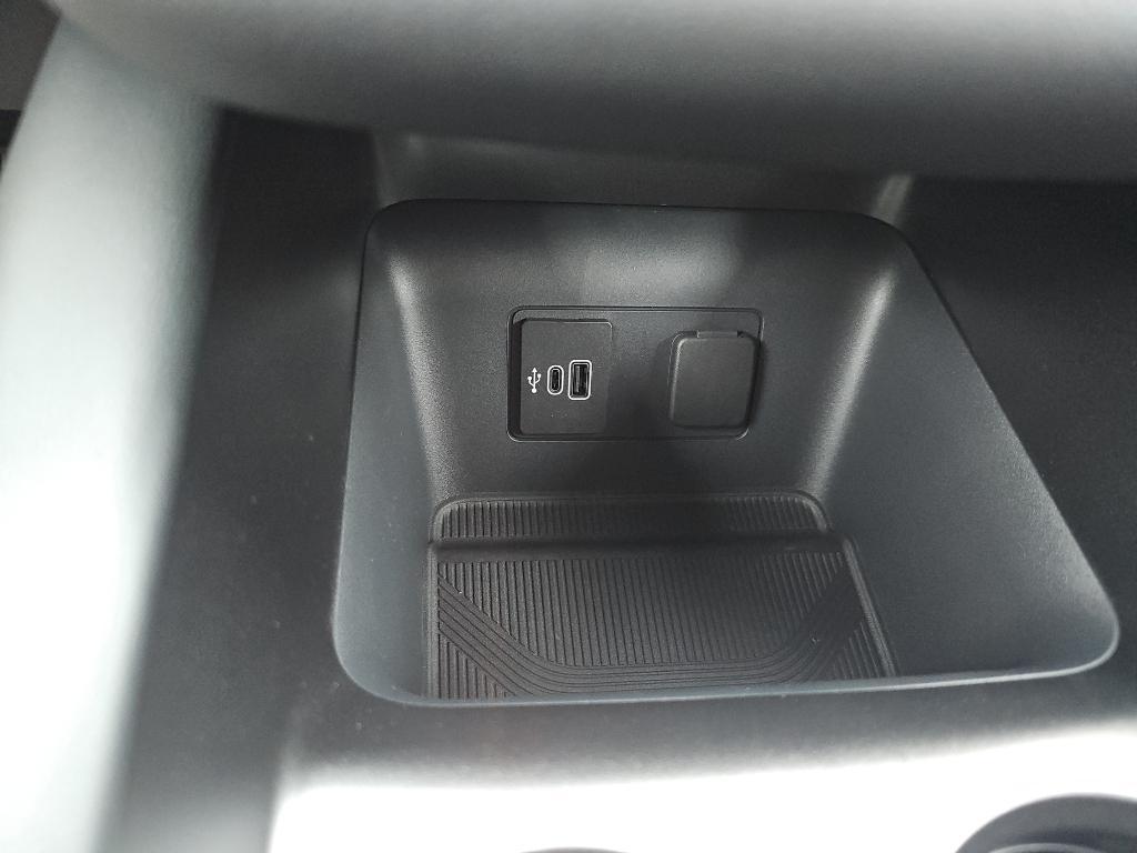 new 2026 Ford Explorer car, priced at $63,289