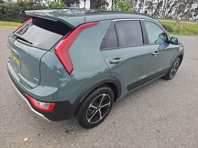 new 2025 Kia Niro car, priced at $31,554
