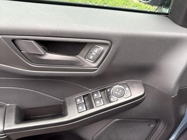 new 2025 Ford Escape car, priced at $30,366
